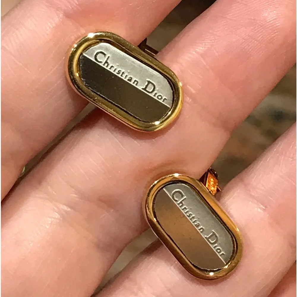 DIOR CD Logo Cuff Links in box 😍🔥
